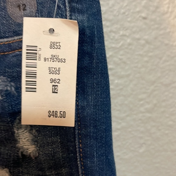 Aeropostale high waisted shorts new with tag size 12 - Picture 3 of 4